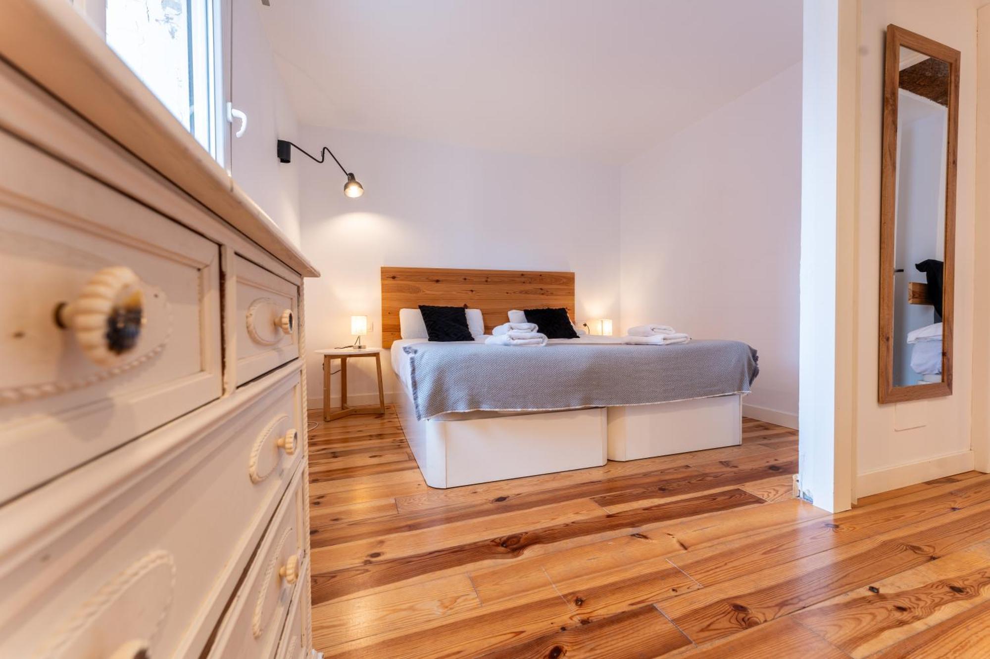 Warm And Inviting, Central Location By Urbanhosting Santander Luaran gambar