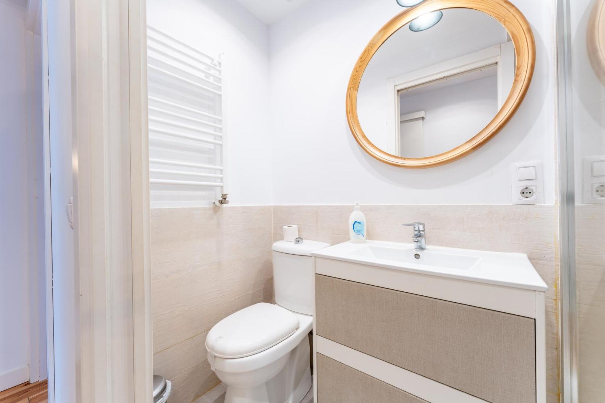 Warm And Inviting, Central Location By Urbanhosting Santander Luaran gambar